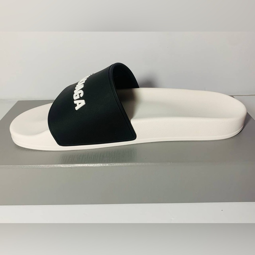Balenciaga Men's Logo Mismatched Slide Sandal Size 8 - Picture 3 of 15